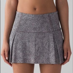 Lululemon Lost in Pace Skirt Regular Length size 2